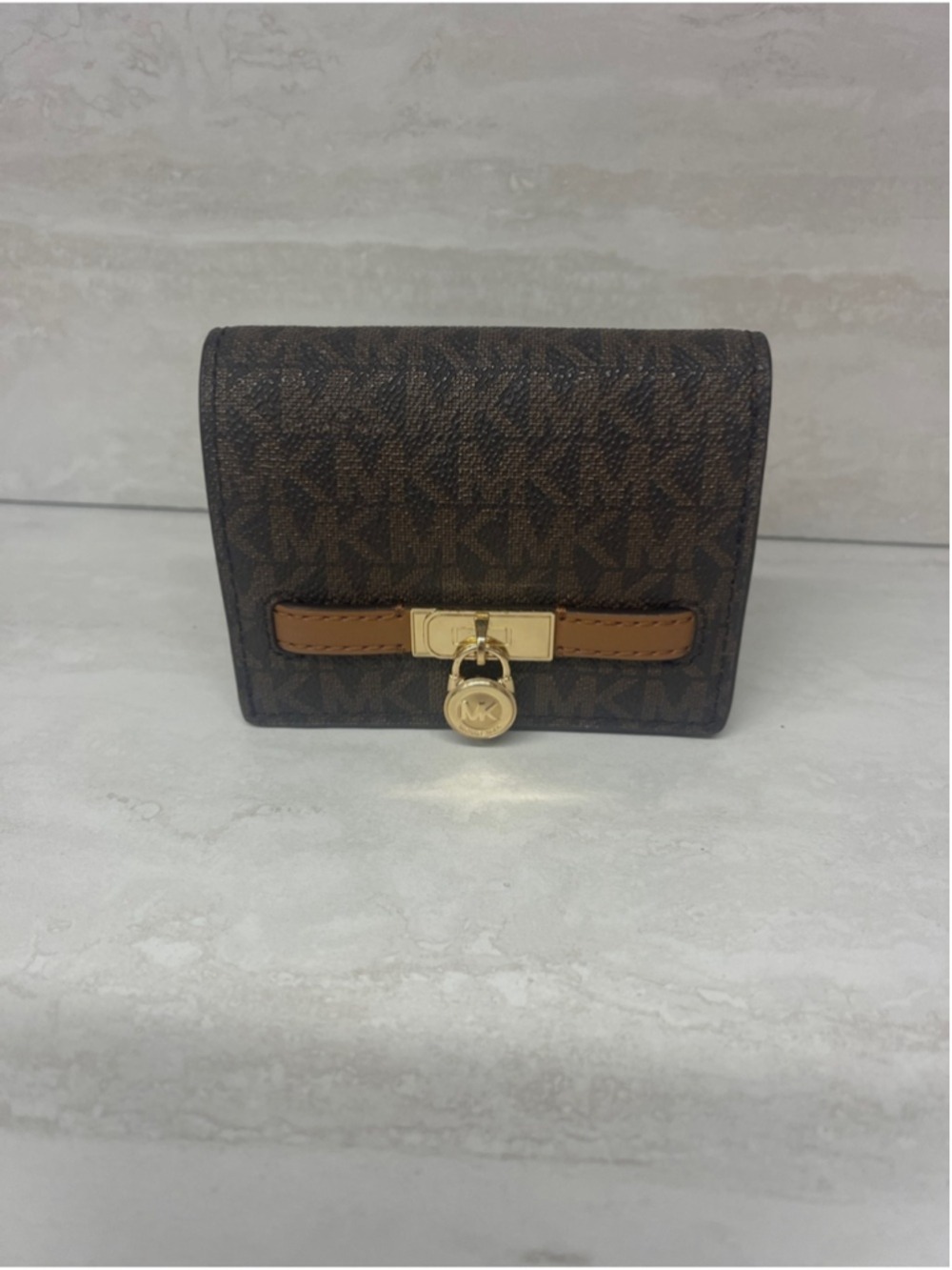 Michael Kors Hamilton Moderne Small Compact Walllet Brown Logo